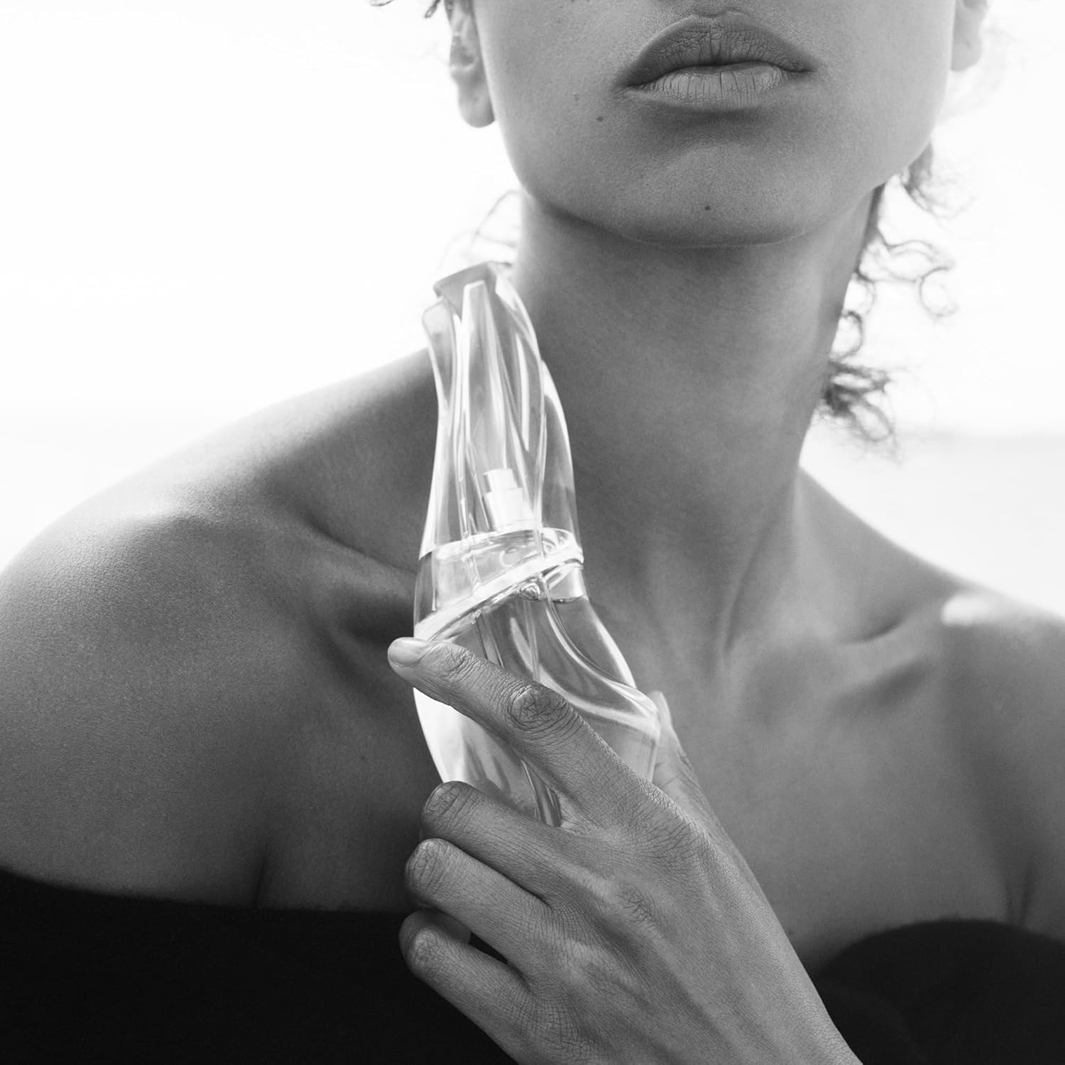 Donna Karan Cashmere Mist Eau de Parfum - Image 7