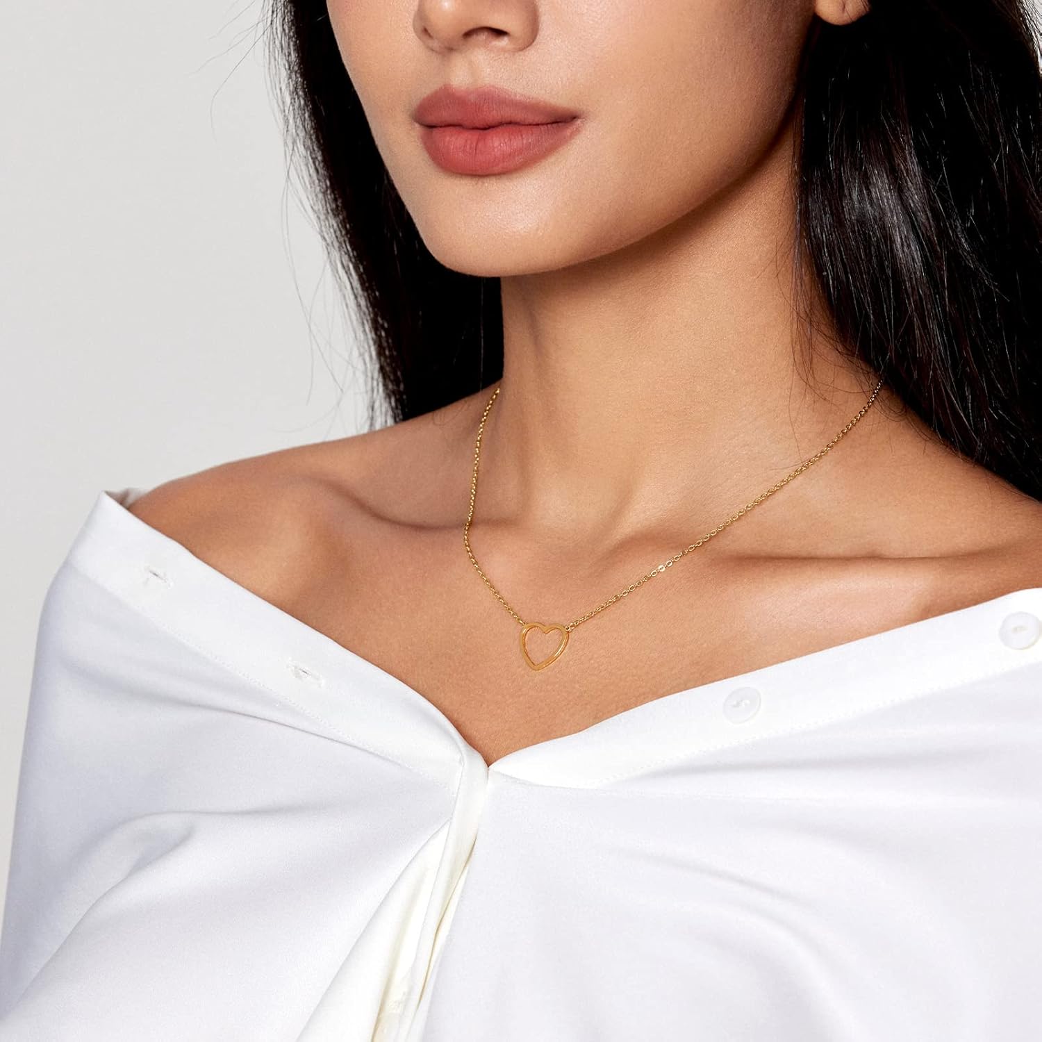 Cute Heart Necklace Dainty 18k Gold Plated Tiny Heart Pendant Choker Necklaces Small Gold Love Open Heart Chain Necklace for Women Simple Gold Necklace for Women Trendy Jewelry - Image 4