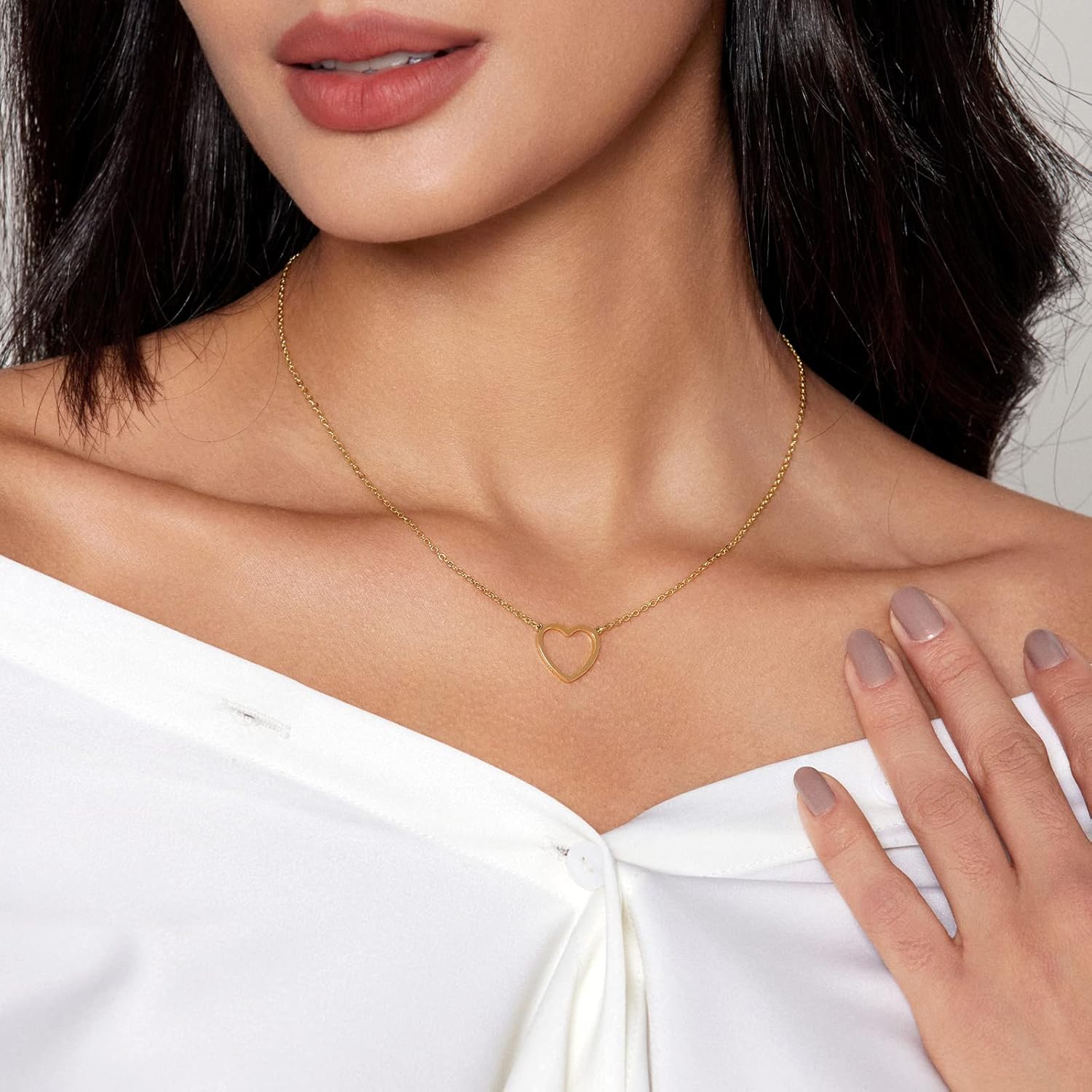 Cute Heart Necklace Dainty 18k Gold Plated Tiny Heart Pendant Choker Necklaces Small Gold Love Open Heart Chain Necklace for Women Simple Gold Necklace for Women Trendy Jewelry - Image 3