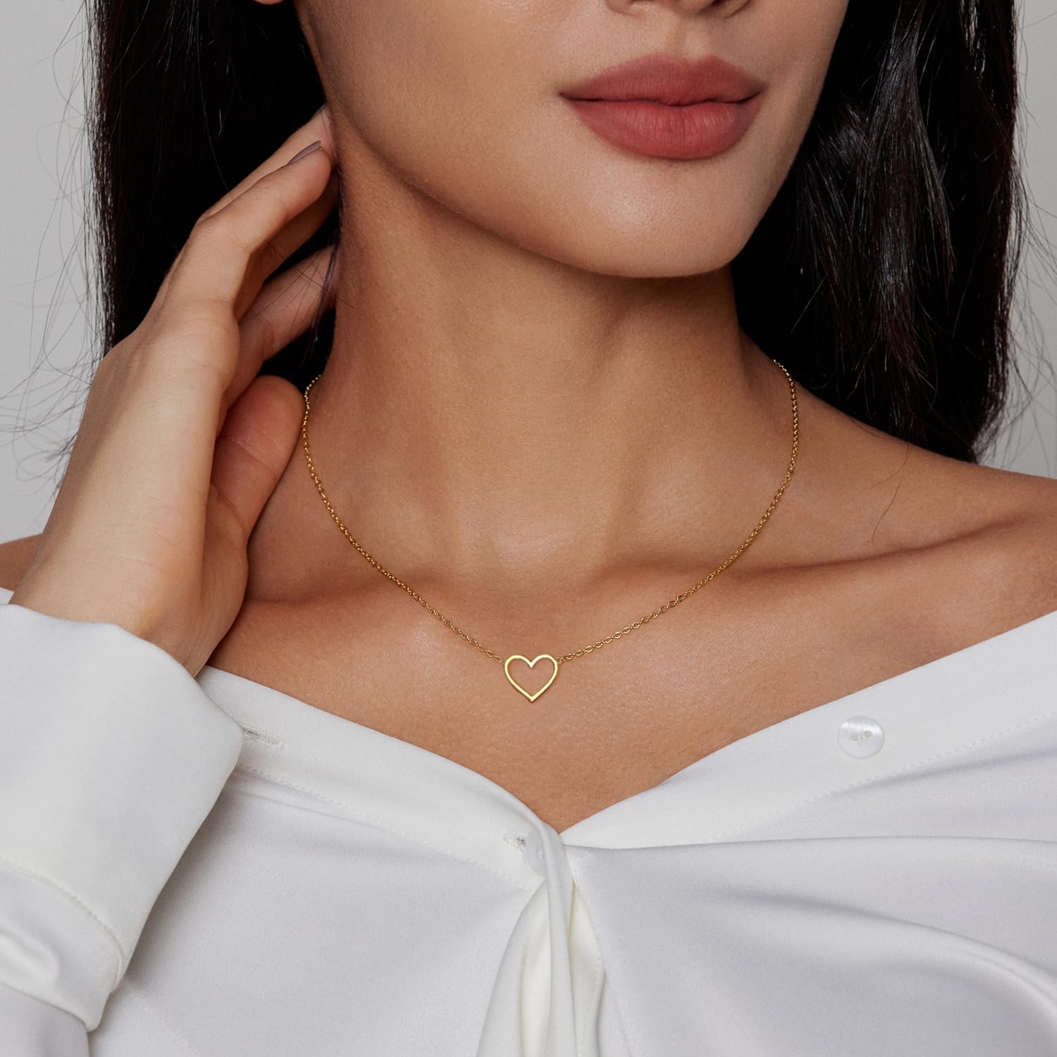 Cute Heart Necklace Dainty 18k Gold Plated Tiny Heart Pendant Choker Necklaces Small Gold Love Open Heart Chain Necklace for Women Simple Gold Necklace for Women Trendy Jewelry - Image 2