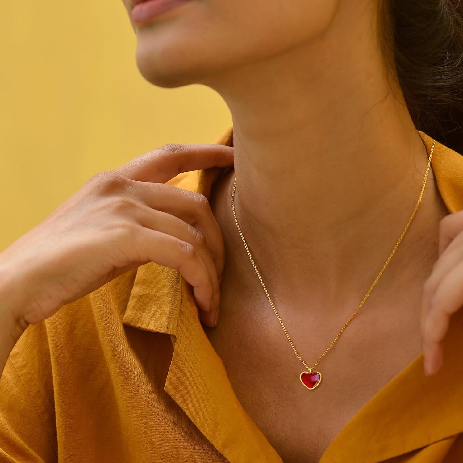 Red Heart Necklace for Women, Black Tourmaline Necklace as as Mothers Gifts Carnelian Necklaces as Everyday Jewelry Moonstone Crystal Pendant Birthday Easter Gifts for Her - Image 2