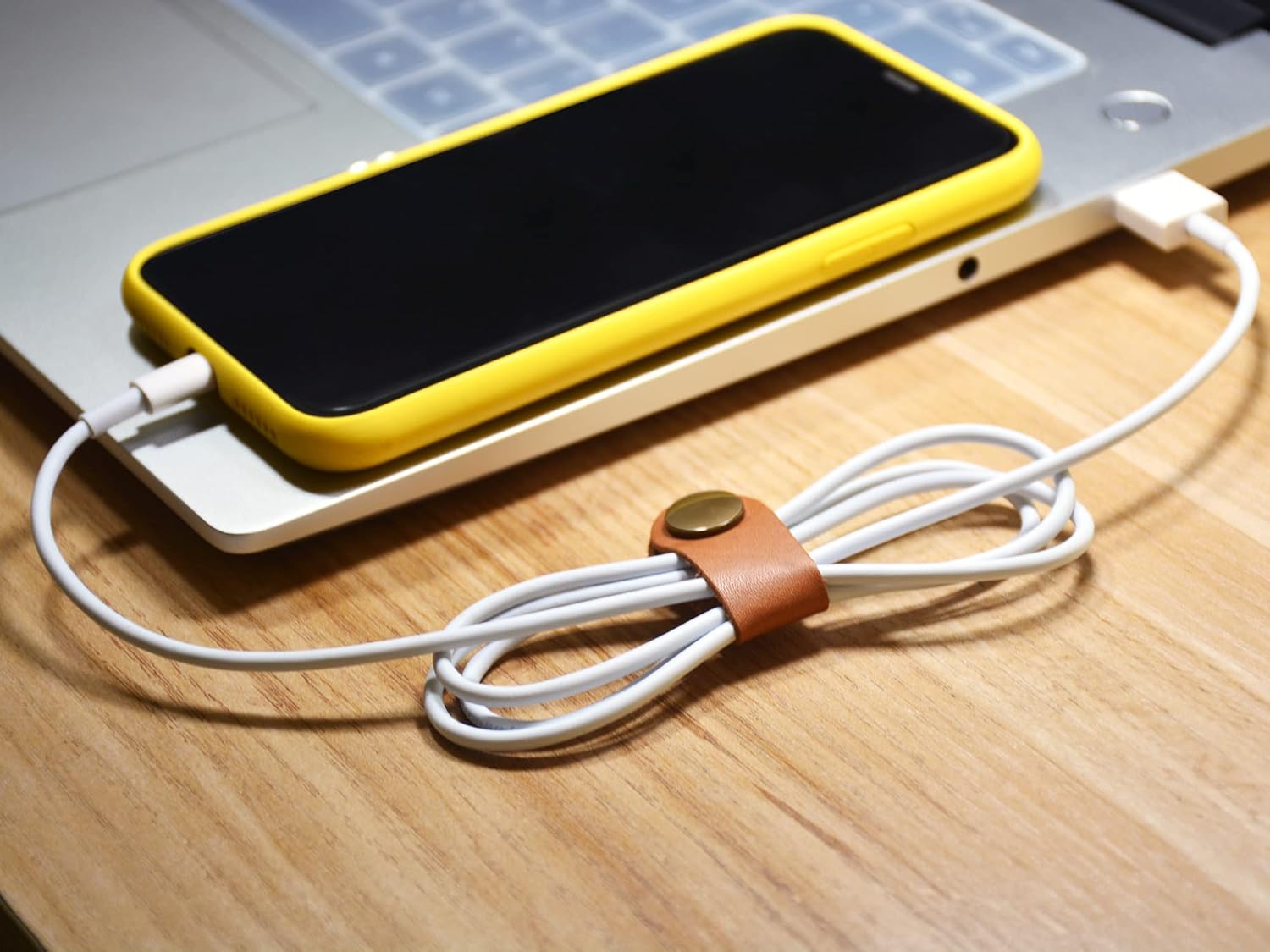CAILLU Cord Organizer,Cord Keeper,Cable Organizer USB Holder,Cable Straps,Earbud case,wrap Headphone,Headset Winder,Earphone Clips Ties,stocking stuffers for men Gifts Leather - Image 4