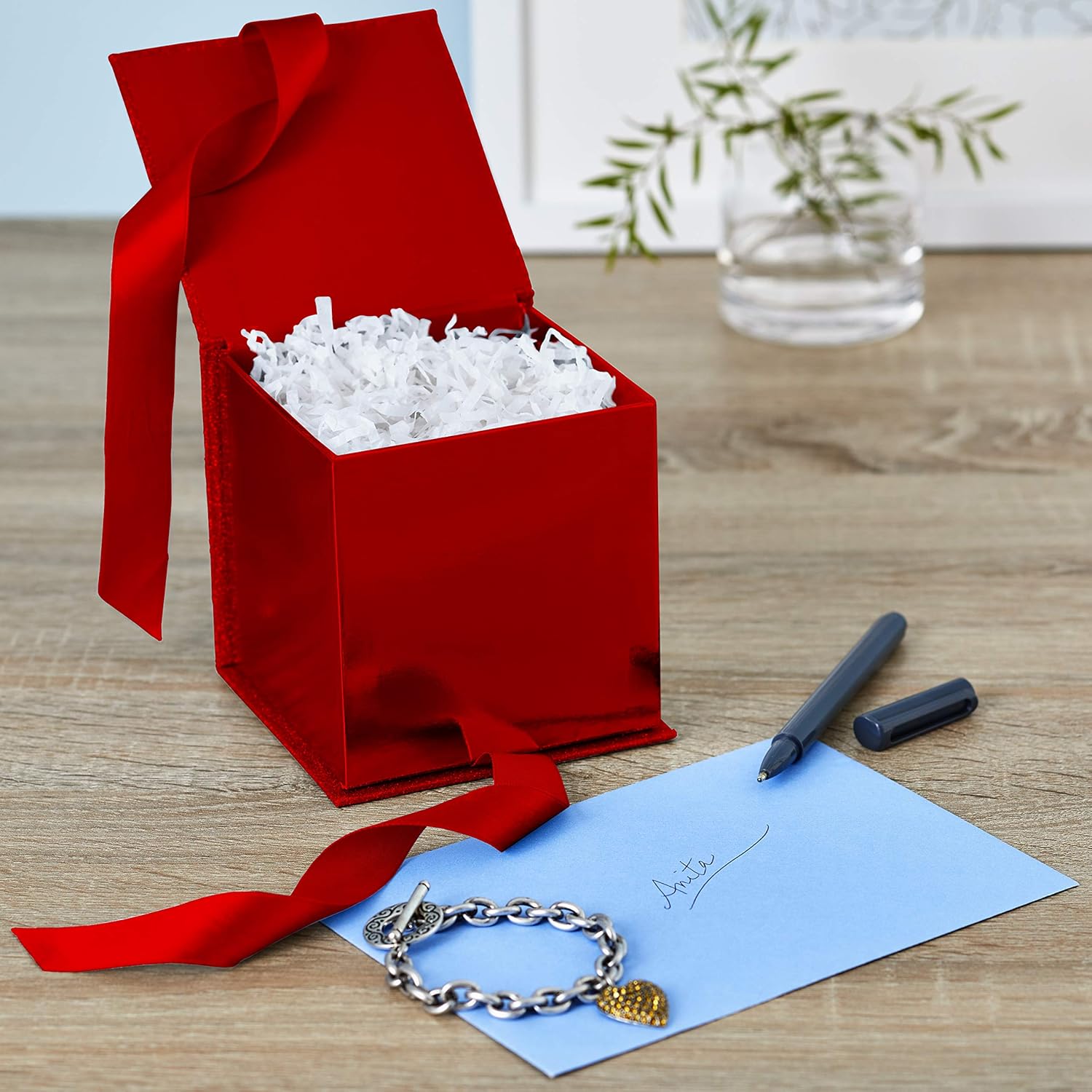 Hallmark Small Gift Box with Bow and Shredded Paper Fill (Red Signature 4 inch Gift Box with Glitter) for Birthdays, Graduations, Anniversaries, Christmas, Valentine's Day, All Occasion - Image 2