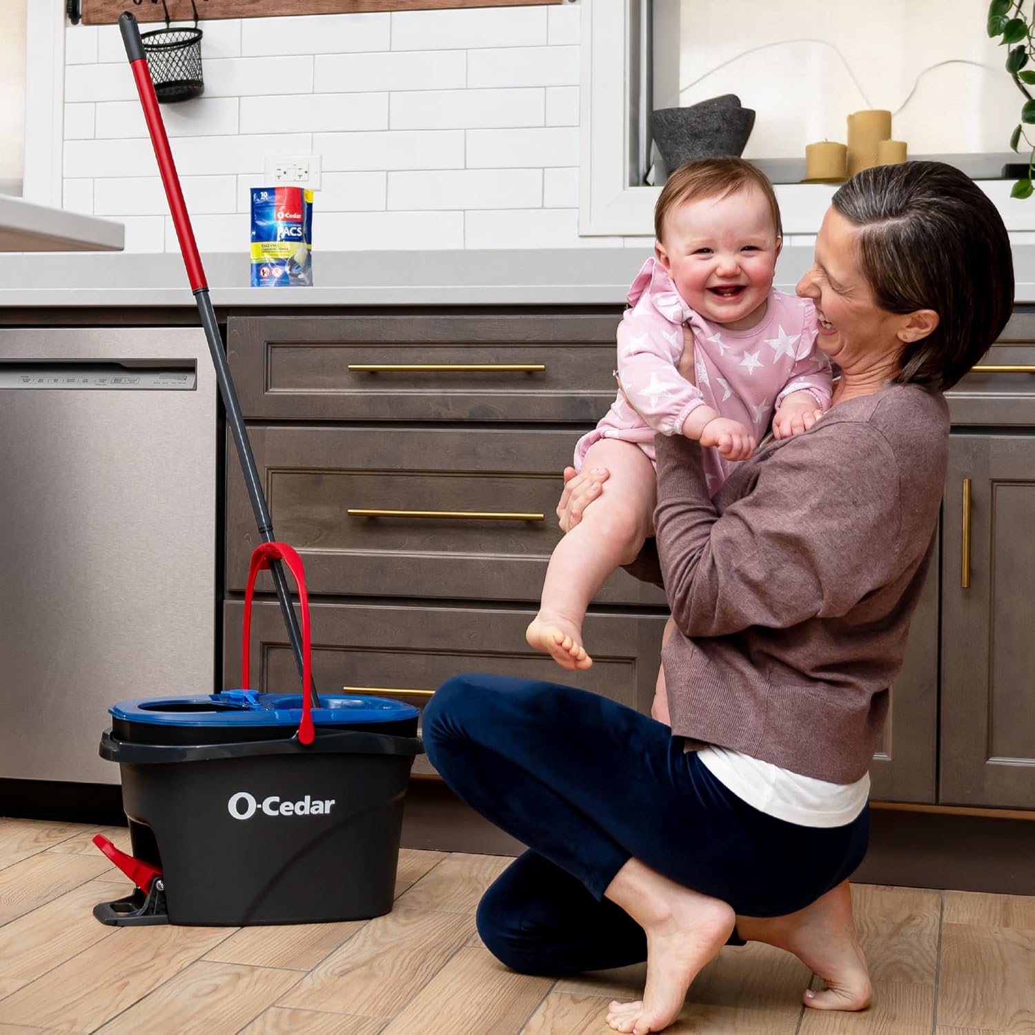 O-Cedar RinseClean Spin Mop & Bucket System | Clean with Water | Removes 99% of Bacteria - Image 8