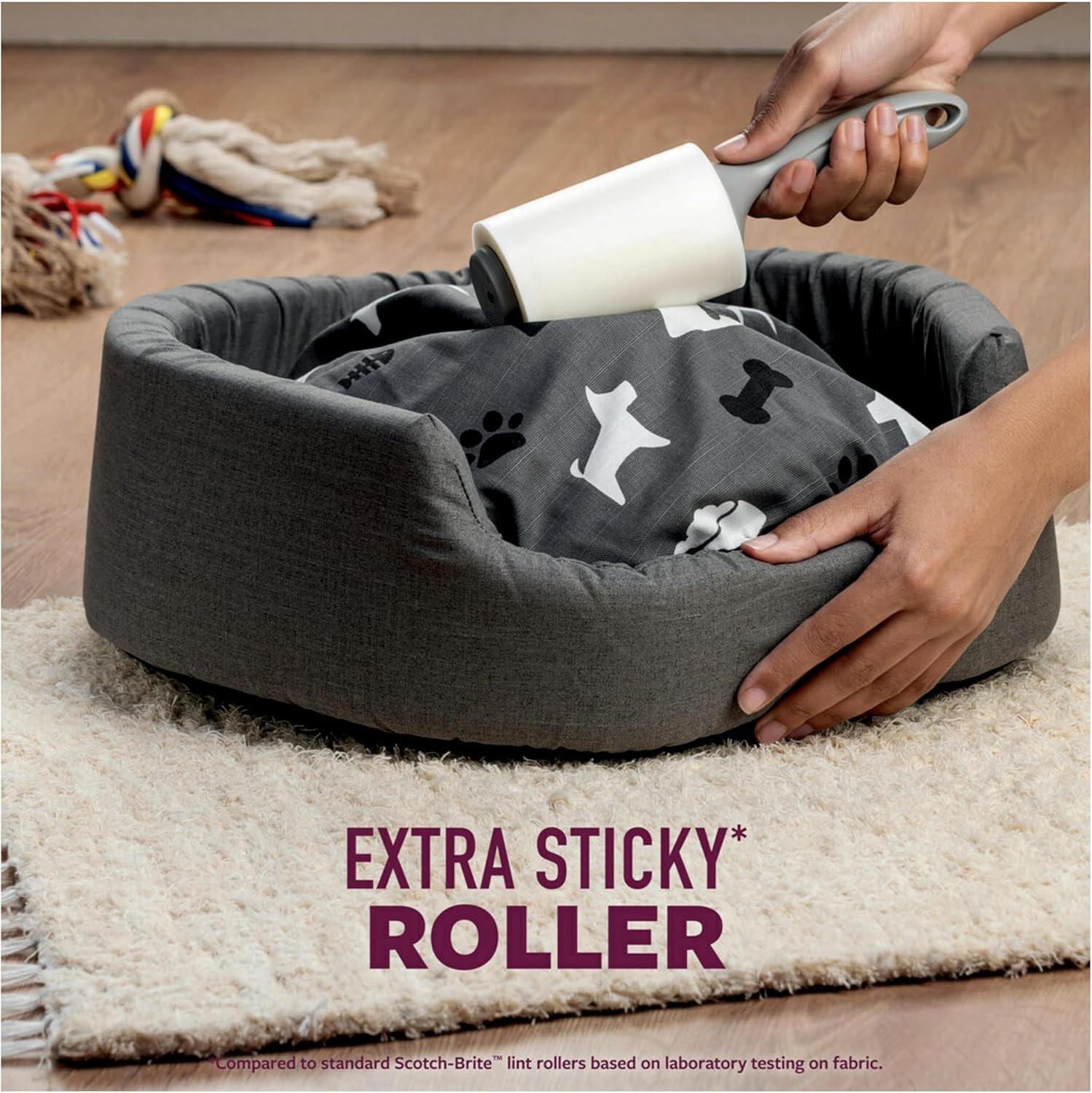 Scotch-Brite Pet Hair Pickup Extra Sticky Lint Roller, Designed for Removing Fur + Fluff on Couches, Clothes, Dog and Cat Beds, & More, 1 Pack, 95 Easy-Tear Adhesive Sheets Total - Image 5