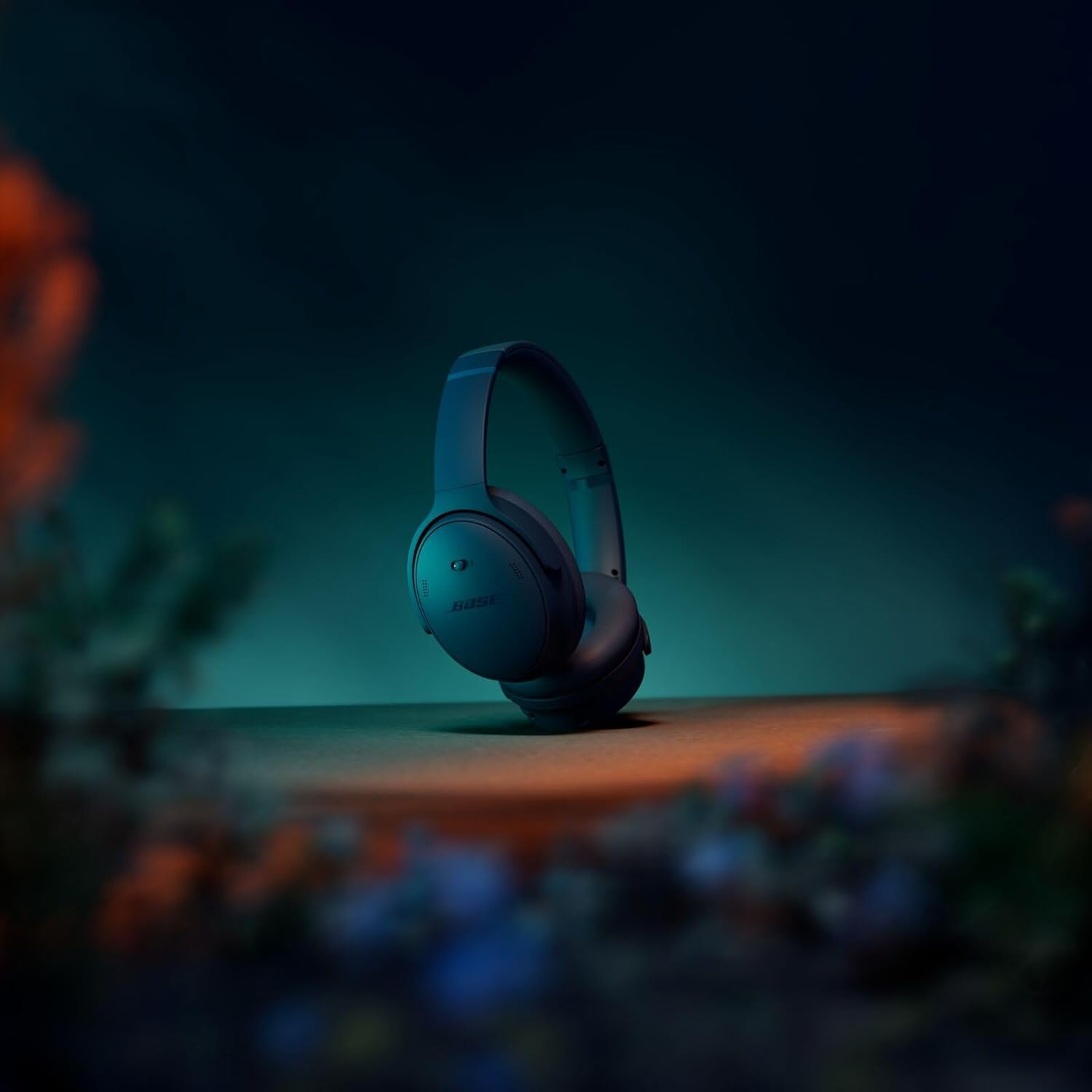 Bose QuietComfort Headphones - Wireless Bluetooth Headphones, Active Over Ear Noise Cancelling and Mic, USB-C Charging, Deep Bass, Up to 24 Hours of Playtime, Twilight Blue - Limited Edition Color - Image 6