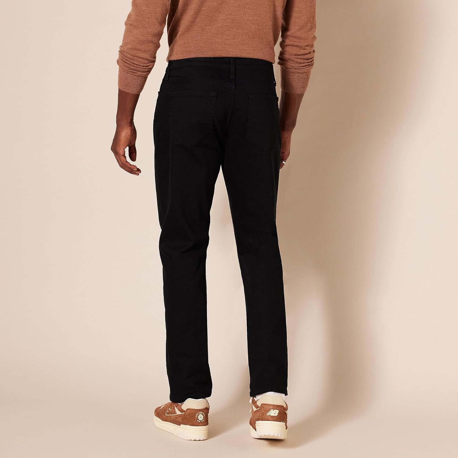 Amazon Essentials Men's Slim-Fit Jeans - Discontinued Colors - Image 3