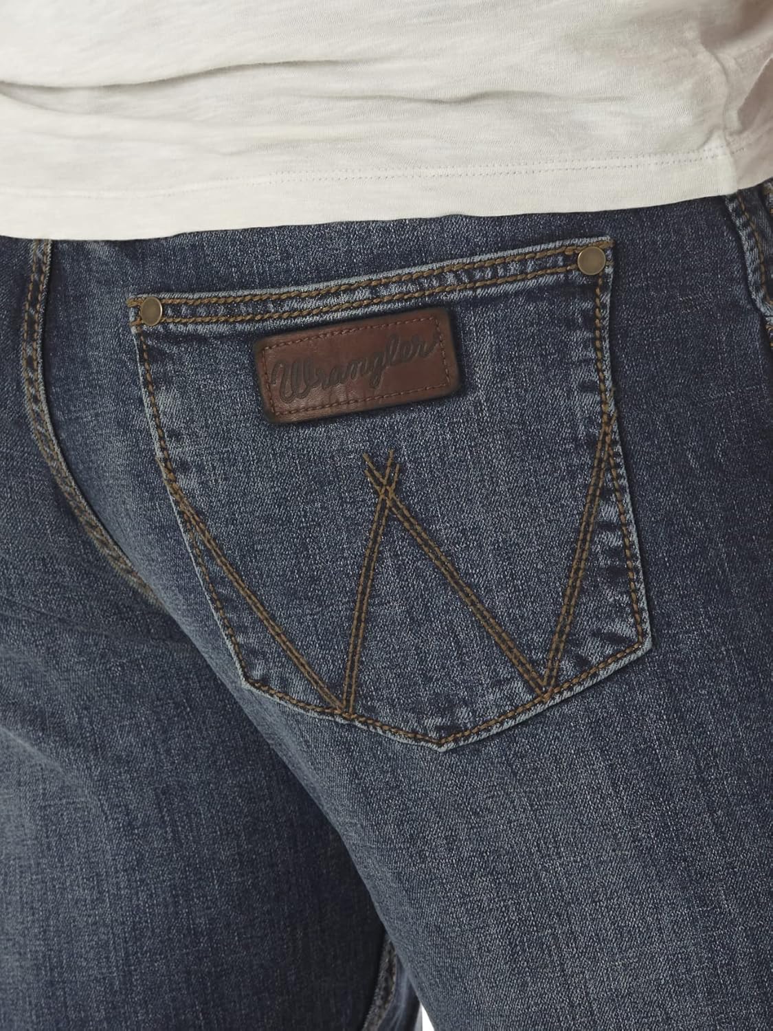 Wrangler Mens Retro Slim Fit Straight Leg Jean - Image 4