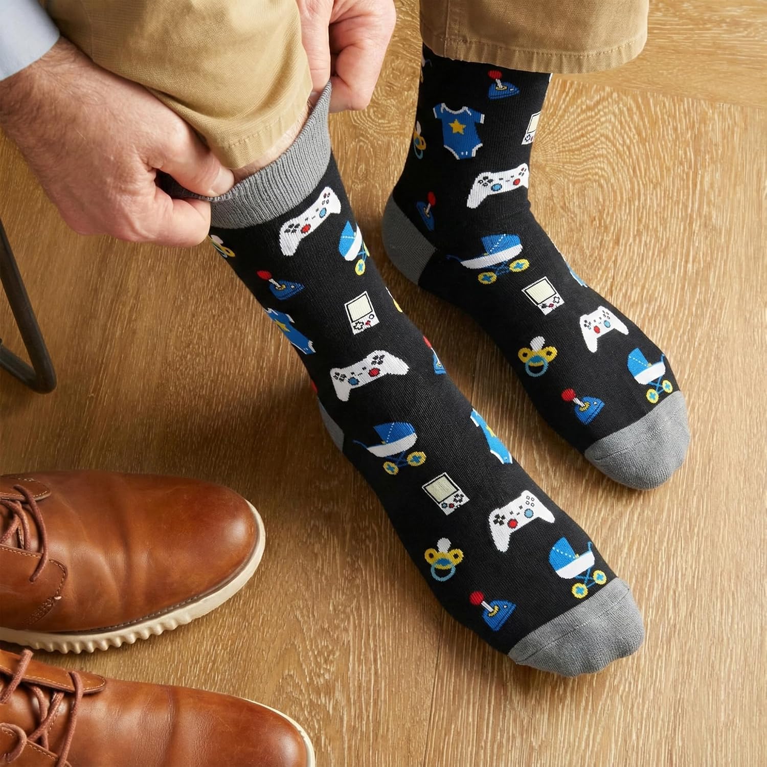 Pregnancy Gifts for Expecting Mom, Funny Pregnancy Socks for New Mom - Christmas Gifts, Stocking Stuffer for Women - Image 7