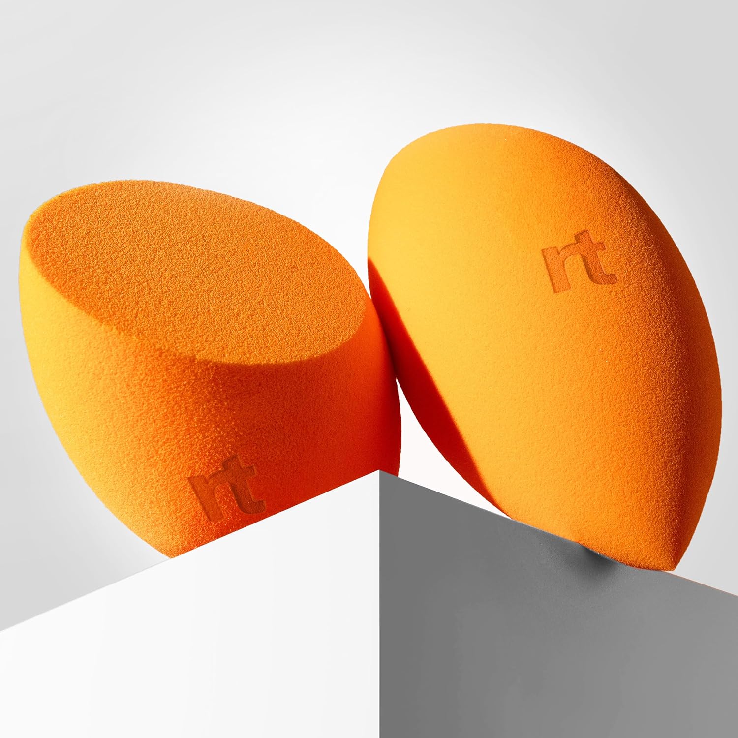 Real Techniques Miracle Complexion Sponge Duo, 2 Count - Image 7