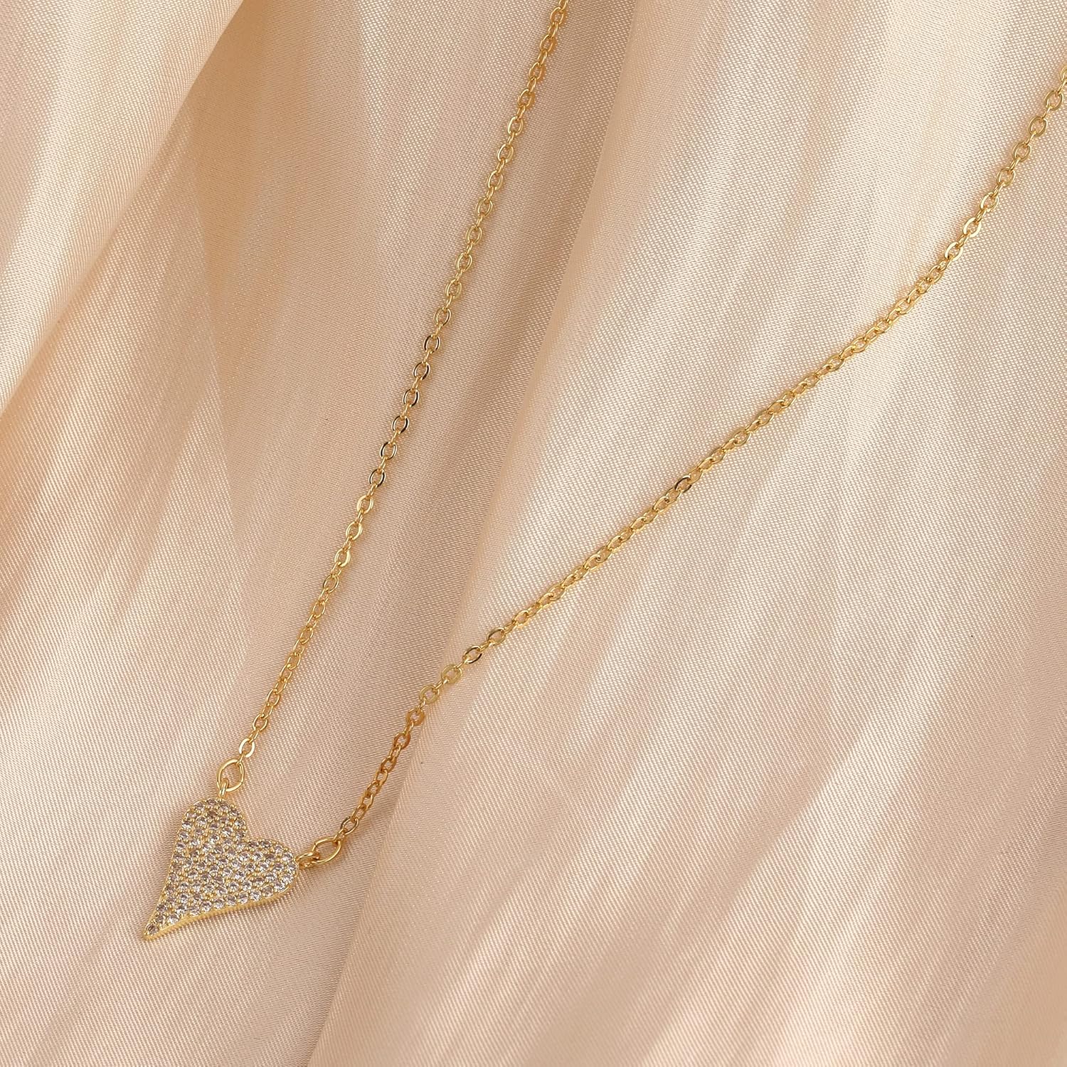 Freekiss Gold Pendant Necklace for Women, Dainty Diamond Necklaces for Women Simple 14K Gold Plated Paperclip Choker Necklaces Cute Minimalist Open Oval Necklaces Gold Jewelry for Women Gifts - Image 4